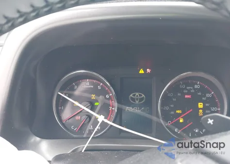 2018 Toyota Rav4 Se z USA, uszkodzony, nr VIN 2T3JFREV3JW732406